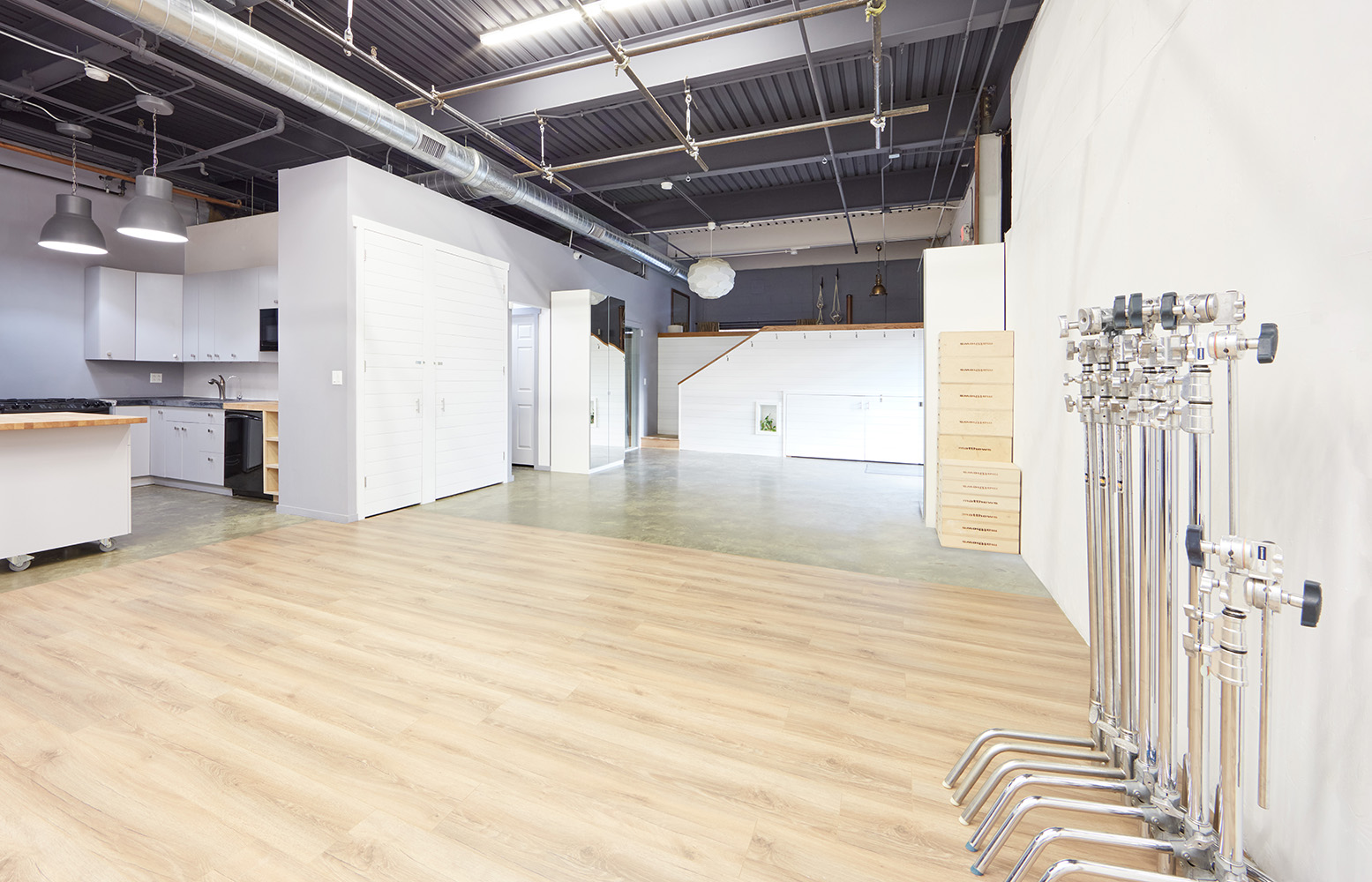 beautiful photo studio in white plains rent book equipment video sound stage